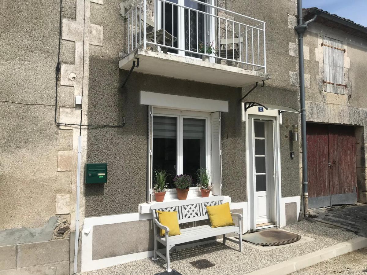 Le Petit Maison Villa Montembœuf Dış mekan fotoğraf